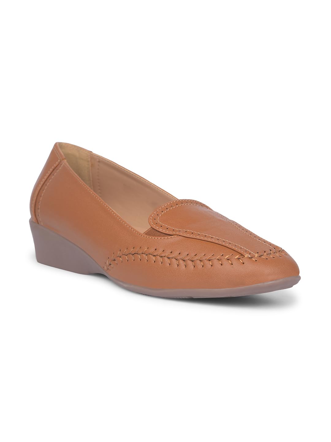 Bata Women's Tan Ballet Flats