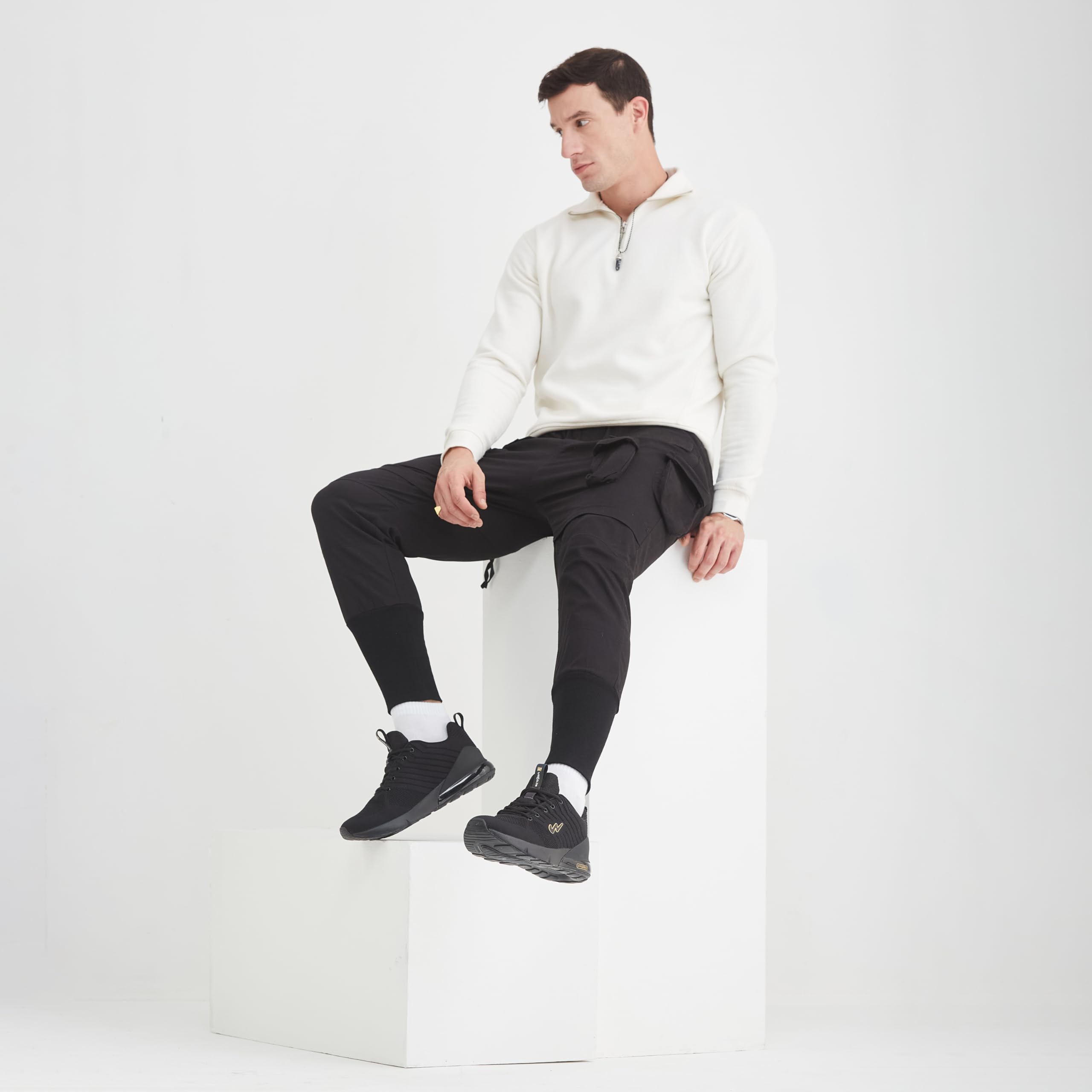 Campus Men's Mike Running Shoes - Black Golden - Image 3