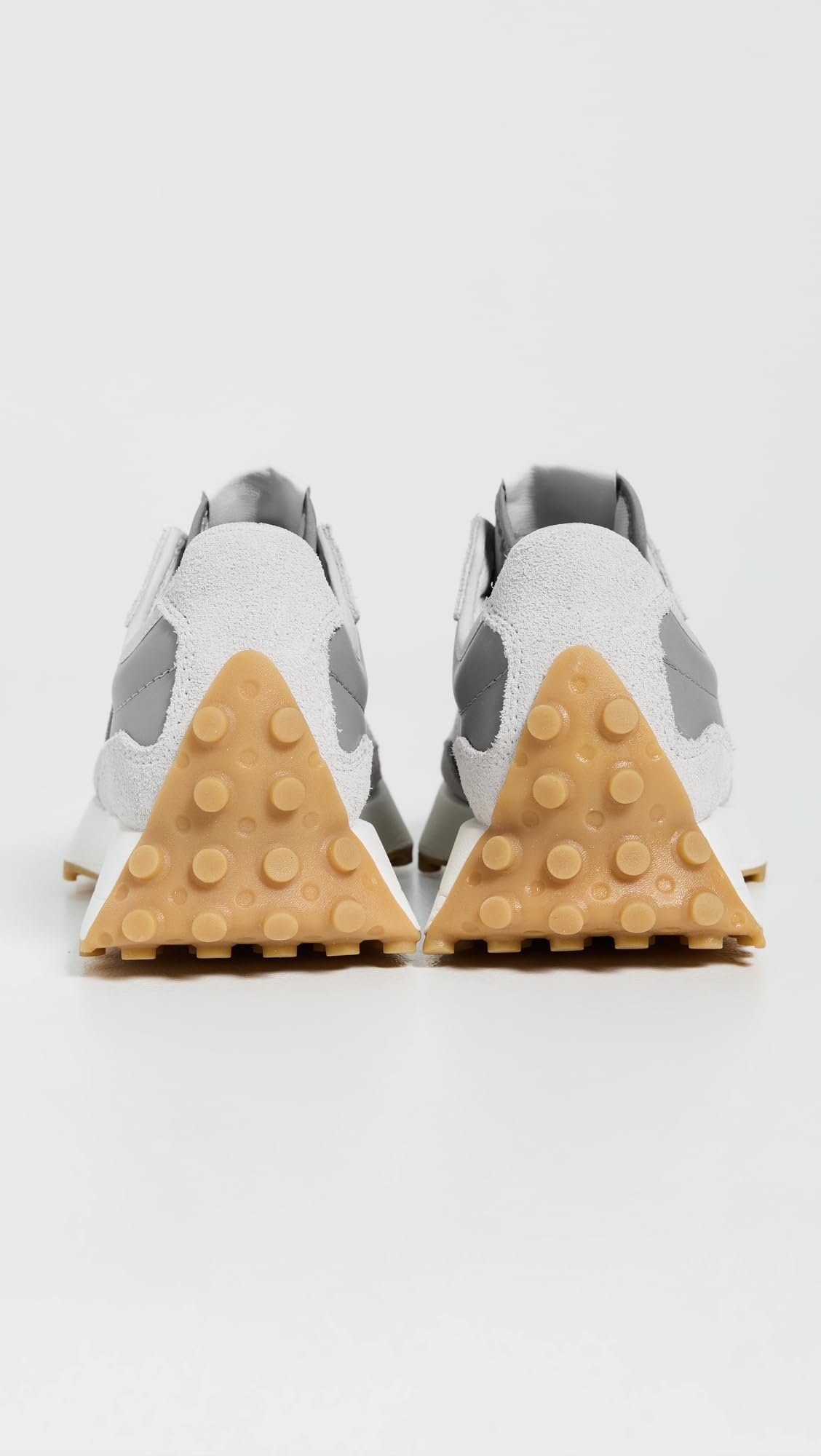 New Balance 2002 Men's Grey Sneakers - Image 3