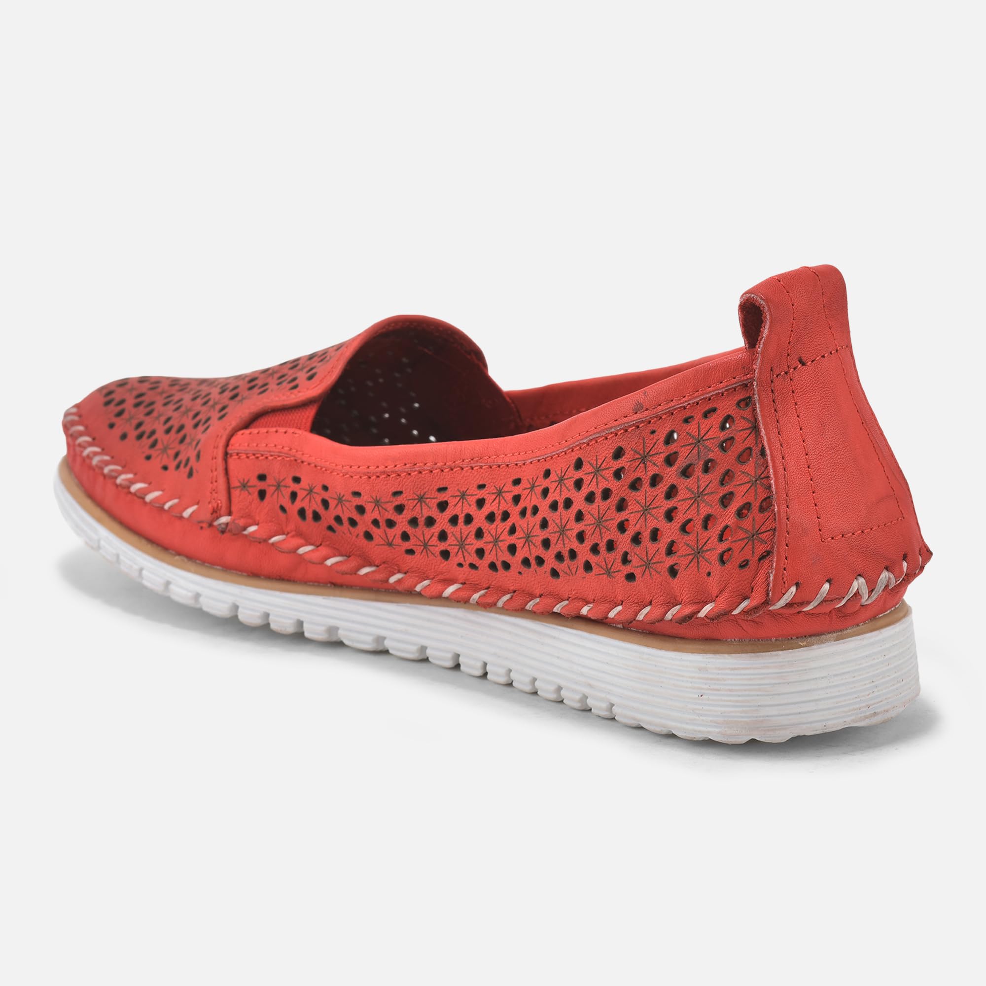 Woodland Women's Red Leather Loafers - Image 5