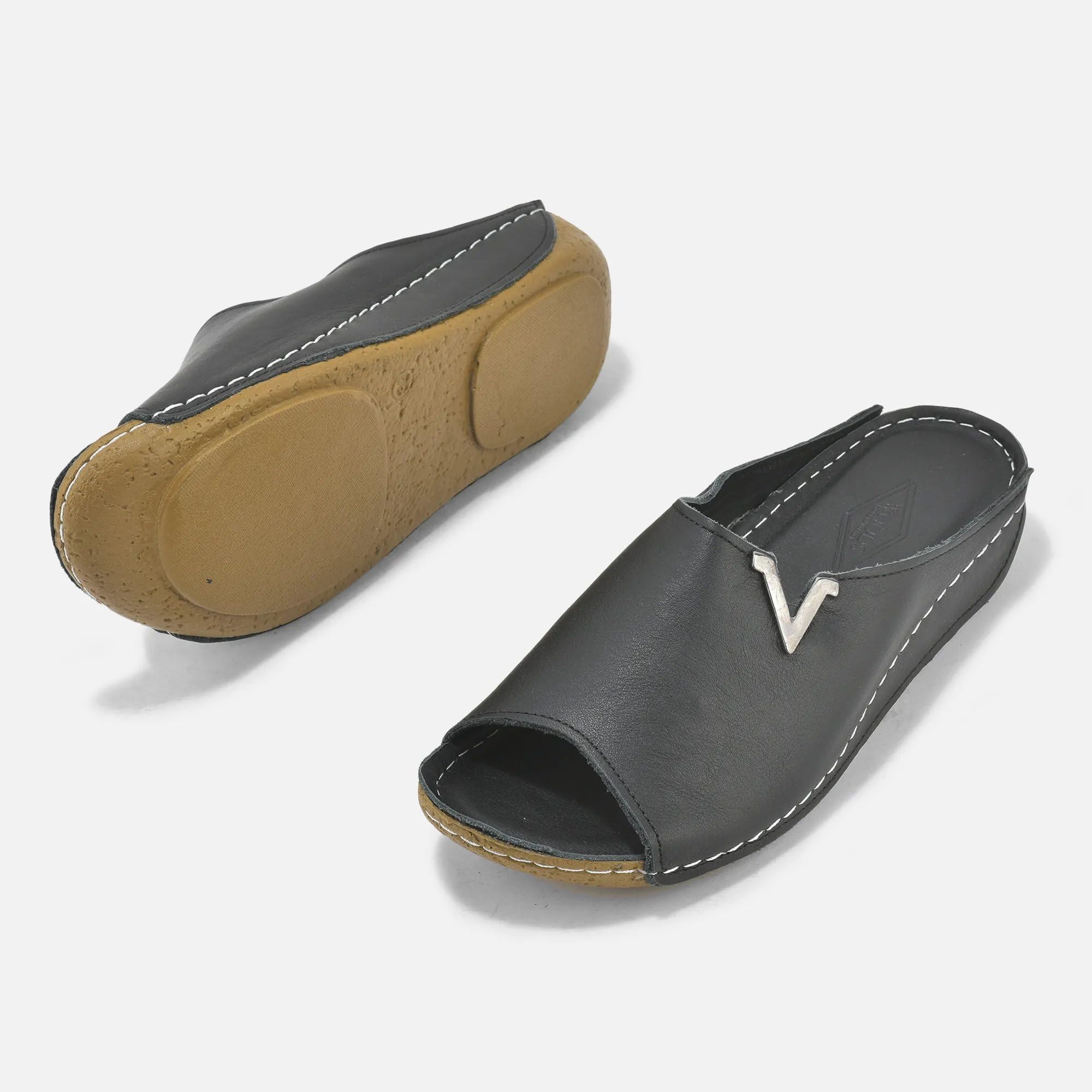 Woodland Women's Leather Slippers - Image 3
