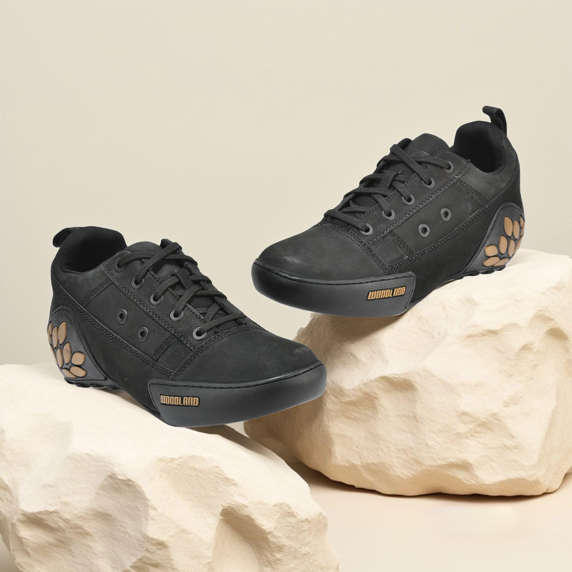 Woodland Men's Black Nubuk Casual Shoes - Image 4