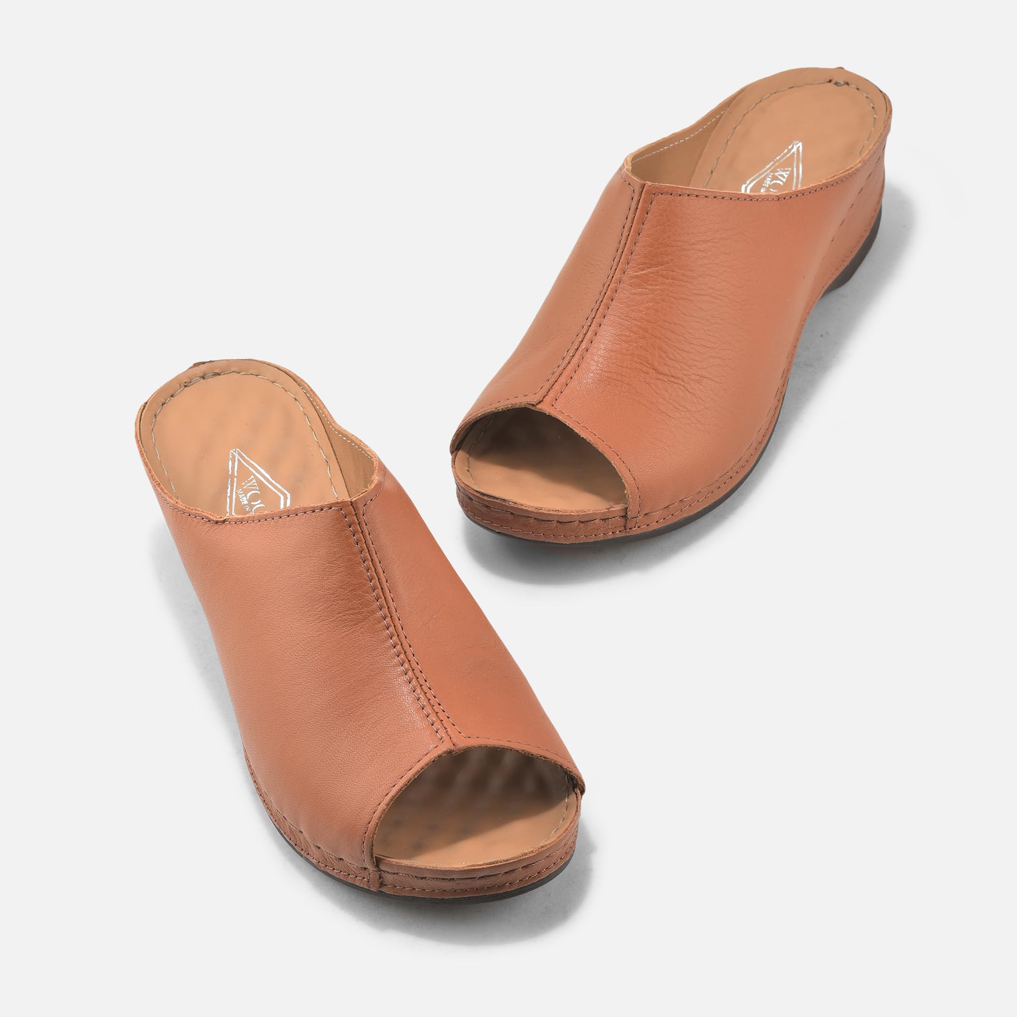 Woodland Women's Leather Slippers - Image 2