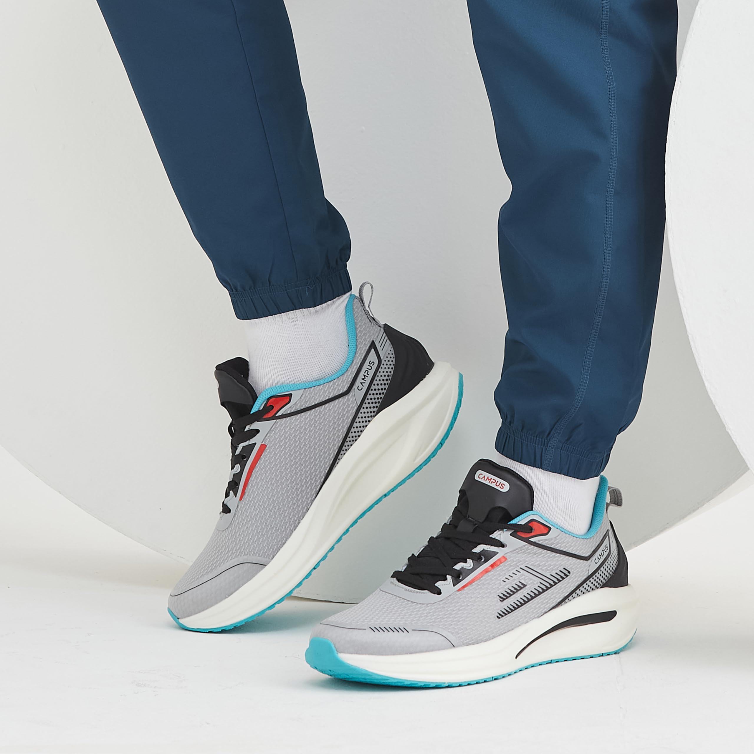 Campus Men STRUT Running Shoes - Grey/Black - Image 3