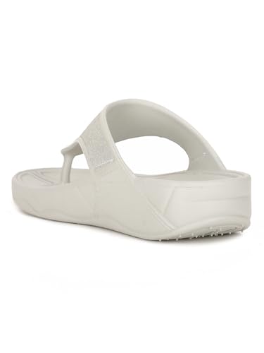 Bata Women Thongs - Image 4