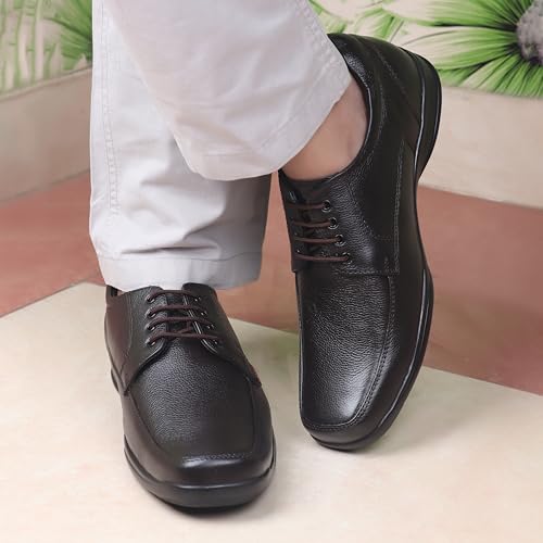 Red Chief Leather Formal Derby Shoes for Men - Image 5