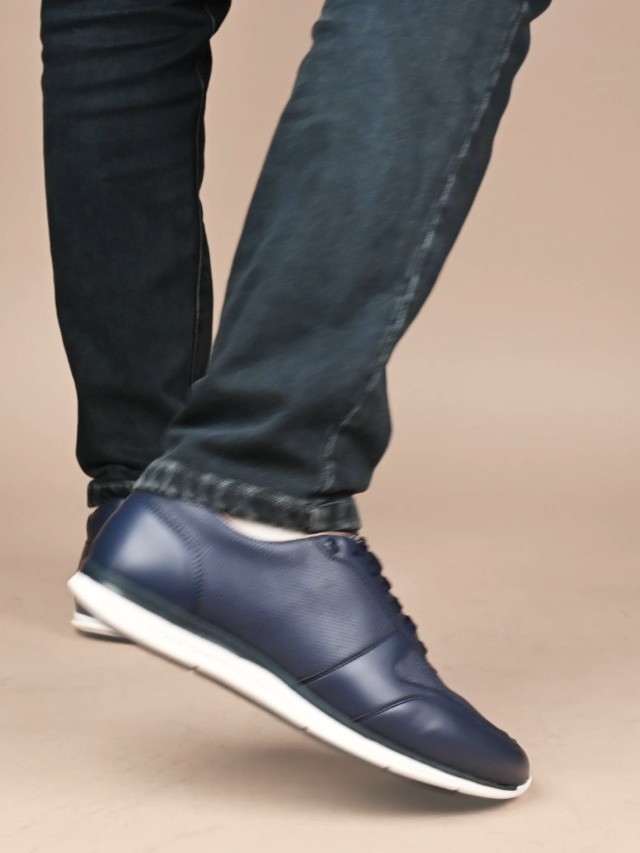 LOUIS STITCH Men's Brazillian Blue Sneakers - Image 3