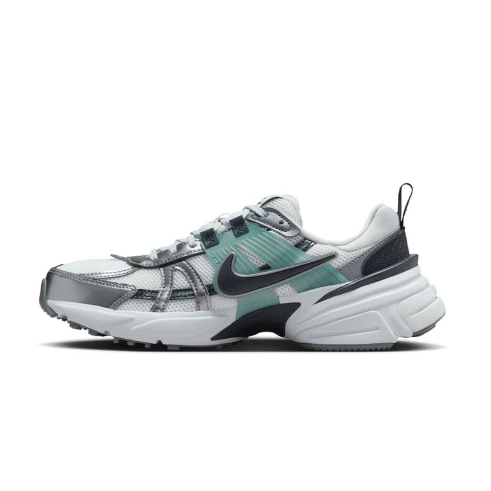 Nike Women's V2K Run Shoes